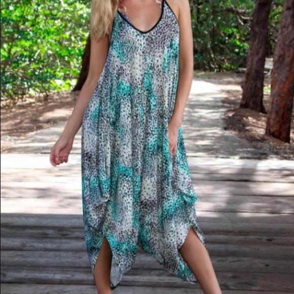 La Moda Pants - Multi colored romper